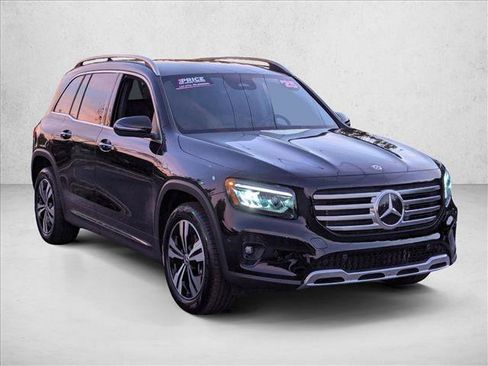 Certified 2025 Mercedes-Benz GLB 250 image 3