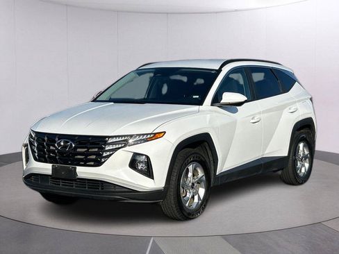 Used 2024 Hyundai Tucson SEL AWD/4WD image 1