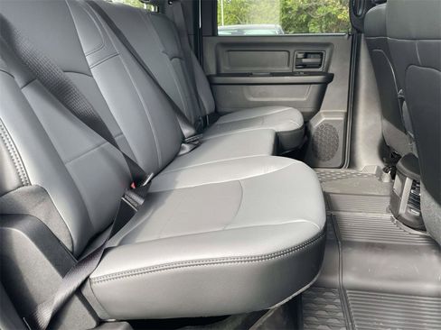 New 2026 RAM 2500 Tradesman w/ Chrome Appearance Group image 31