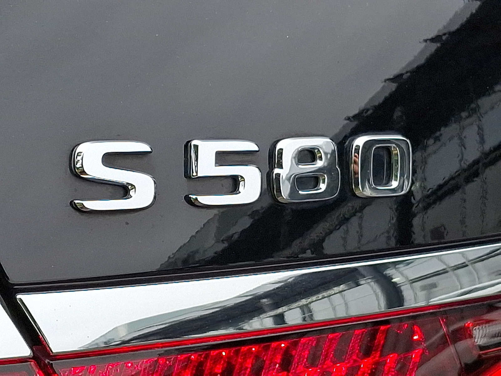 Certified 2023 Mercedes-Benz S 580 4MATIC Sedan image 28