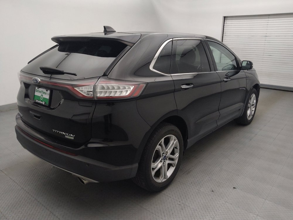 Used 2018 Ford Edge Titanium w/ Equipment Group 301A FWD image 9