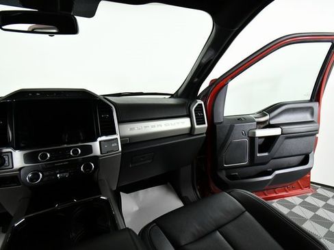 Used 2022 Ford F250 Lariat w/ Lariat Ultimate Package image 20