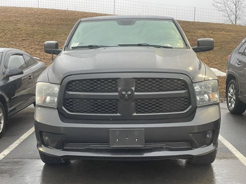 Used 2016 RAM 1500 Express w/ Black Ram 1500 Express Group image 7