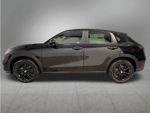 New 2026 Honda HR-V Sport image 2