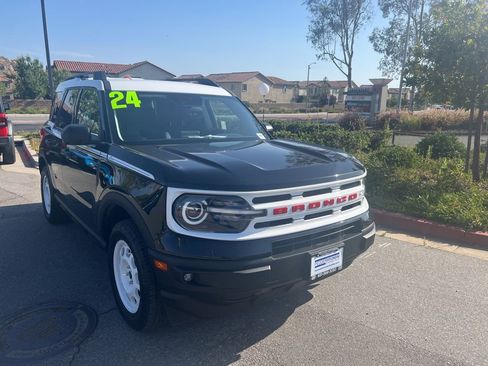 Used 2024 Ford Bronco Sport Heritage w/ Heritage Convenience Package AWD/4WD image 2