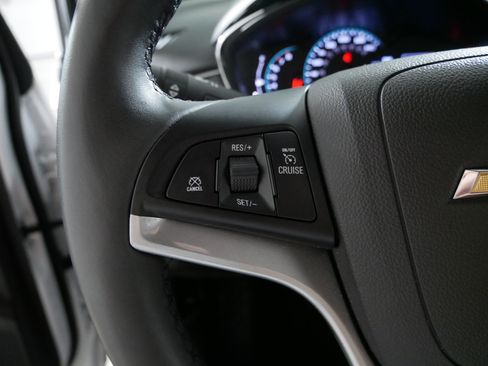Certified 2019 Chevrolet Trax LT w/ Driver Confidence Package AWD/4WD image 27