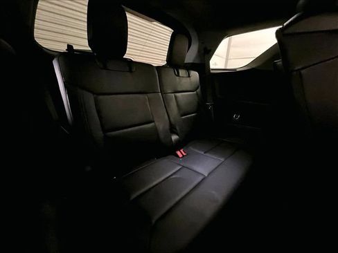 Used 2023 Ford Explorer XLT w/ Equipment Group 202A AWD/4WD image 27