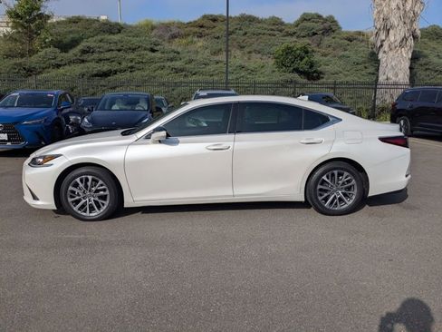 Used 2023 Lexus ES 350 w/ Accessory Package (Z1) image 9