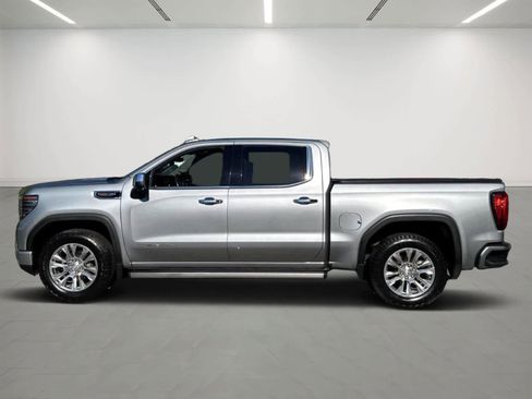 Used 2023 GMC Sierra 1500 Denali w/ Technology Package image 2
