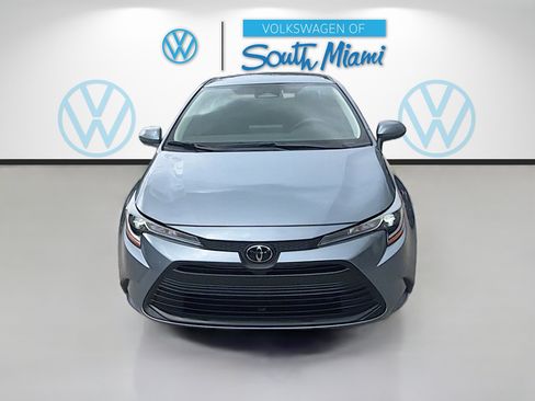 Used 2024 Toyota Corolla LE FWD image 2