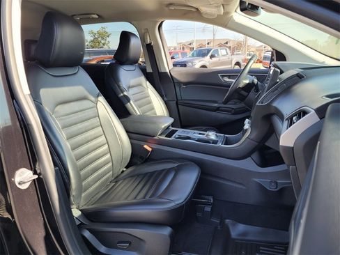 Used 2022 Ford Edge SEL image 12