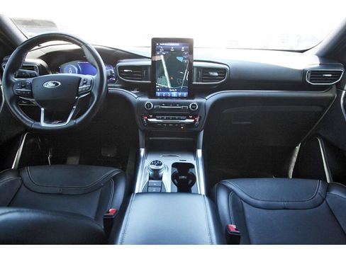 Used 2020 Ford Explorer ST w/ Premium Technology Package image 12