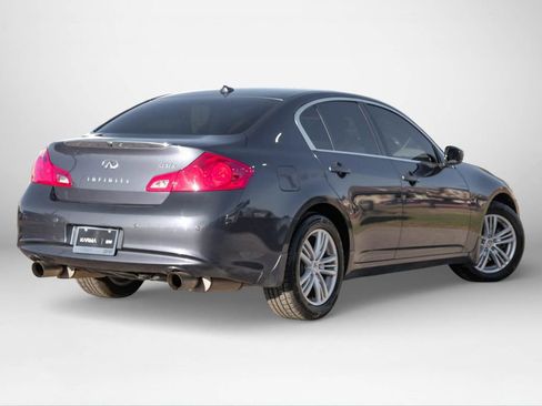 Used 2012 INFINITI G37 x w/ Premium Pkg image 6
