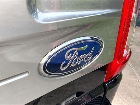 Used 2022 Ford F150 Platinum w/ Equipment Group 701A High AWD/4WD image 30