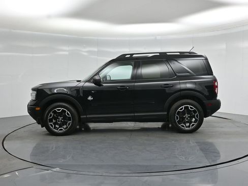 Certified 2025 Ford Bronco Sport Outer Banks w/ Outer Banks Tech Package+ AWD/4WD image 31