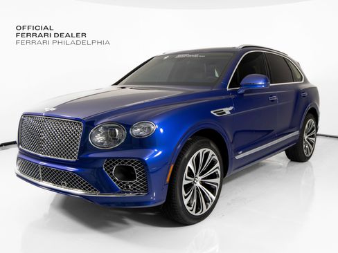 Used 2021 Bentley Bentayga AWD/4WD image 3