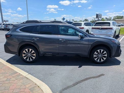 Used 2025 Subaru Outback Touring XT w/ Popular Package #2 AWD/4WD image 4