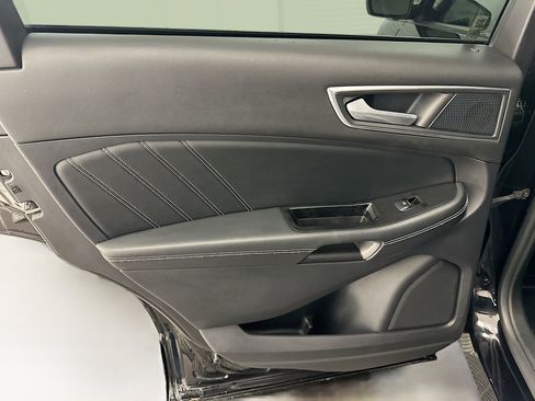 Used 2020 Ford Edge ST w/ Equipment Group 401A image 28