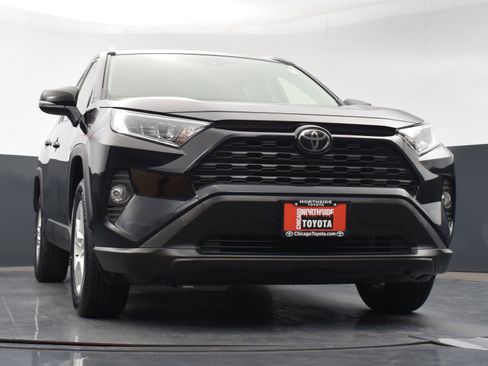 Used 2019 Toyota RAV4 XLE image 29