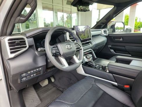 Certified 2024 Toyota Sequoia Platinum AWD/4WD image 16