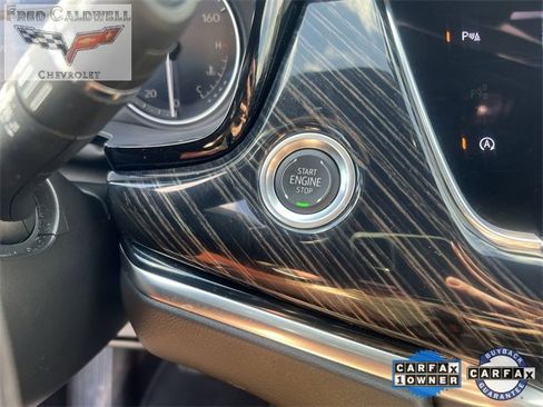 Certified 2025 Cadillac XT6 Premium Luxury image 16