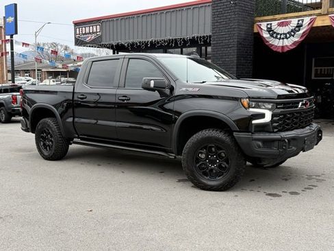 Used 2023 Chevrolet Silverado 1500 ZR2 w/ ZR2 Bison Edition image 2