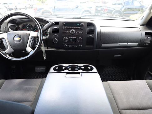 Used 2013 Chevrolet Silverado 2500 LT w/ Interior Plus Package AWD/4WD image 19