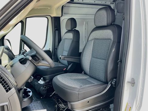 New 2026 RAM ProMaster 2500 w/ Convenience Group FWD image 18