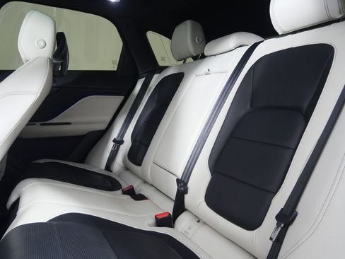 Used 2019 Jaguar F-PACE S image 16