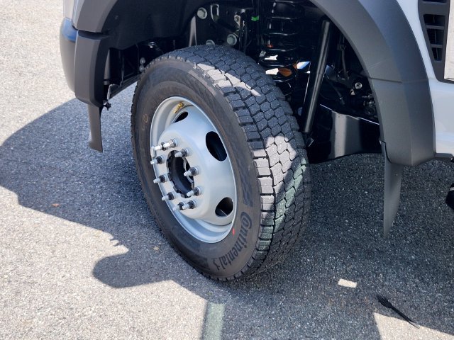 New 2026 Ford F550 4x4 Regular Cab Super Duty image 24