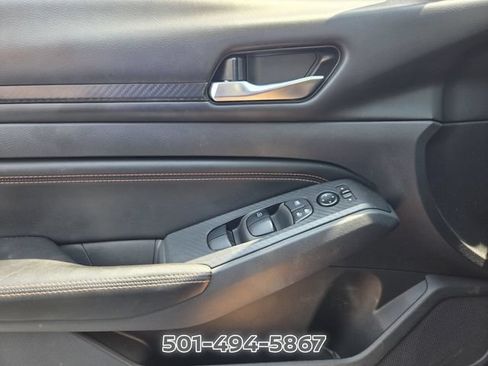 Used 2022 Nissan Altima 2.5 SR FWD image 26