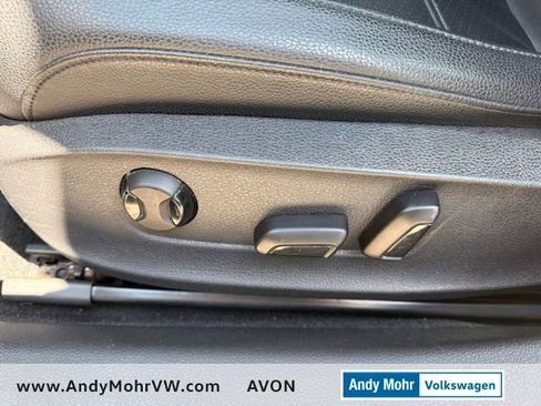 Used 2012 Volkswagen Passat 2.5 SE FWD image 12
