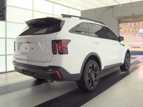 Used 2024 Kia Sorento X-Line EX AWD/4WD image 4