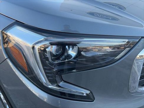 Used 2020 GMC Terrain SLE image 14