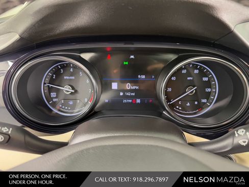 Used 2020 Buick Encore GX Essence w/ Experience Buick Package AWD/4WD image 27