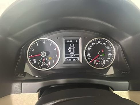 Used 2017 Volkswagen Tiguan S AWD/4WD image 14