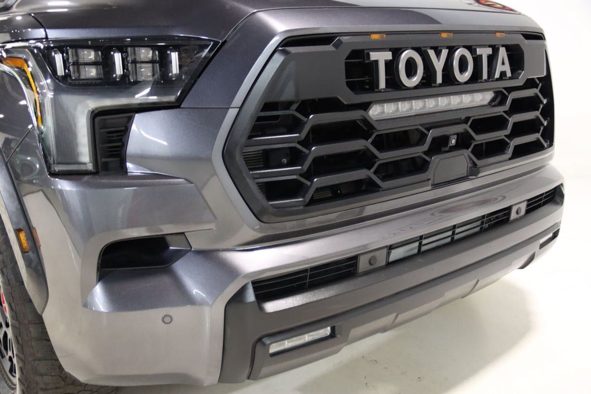 Used 2025 Toyota Sequoia TRD Pro AWD/4WD image 31