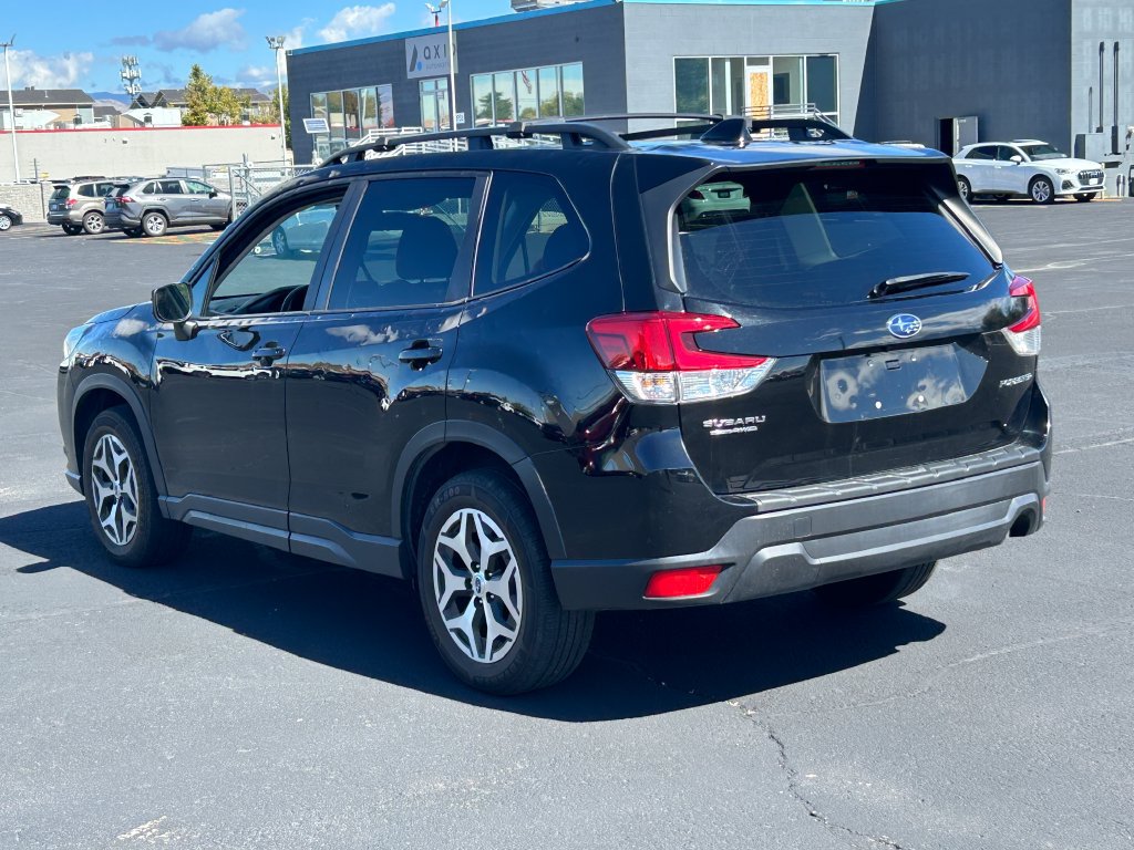 Used 2022 Subaru Forester Premium w/ Popular Package #1 AWD/4WD image 6