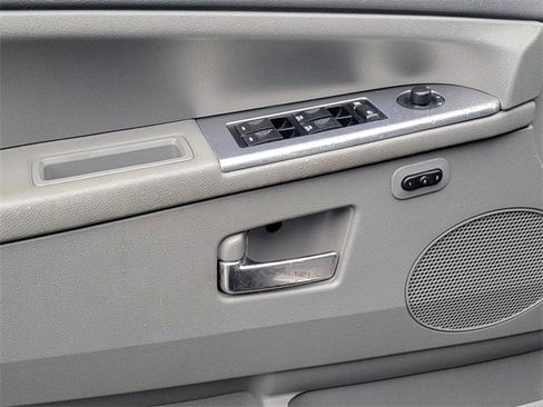 Used 2006 Jeep Grand Cherokee SRT8 w/ SRT Option Group I image 10