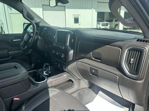Used 2022 Chevrolet Silverado 1500 LTZ AWD/4WD image 16