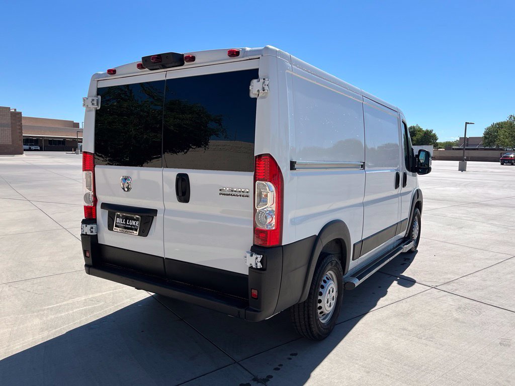 Used 2025 RAM ProMaster 2500 w/ U-Haul Equipment Group FWD image 8
