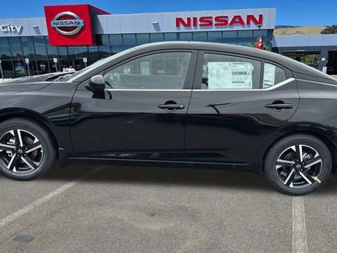 New 2025 Nissan Sentra SV image 6