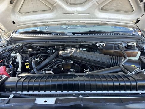 Used 2005 Ford F350 Lariat image 20