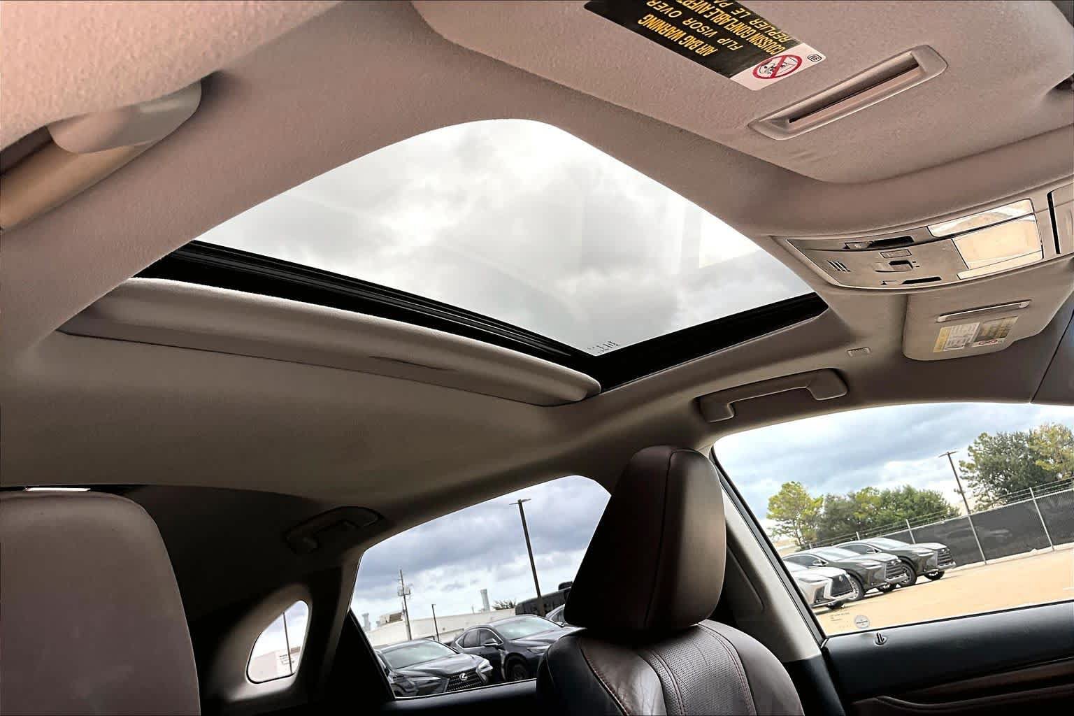 Used 2019 Lexus RX 350 FWD w/ Navigation Package image 14