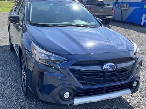 Used 2024 Subaru Outback Limited AWD/4WD image 10