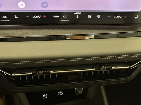 New 2027 Audi Q6 e-tron Premium AWD/4WD image 20