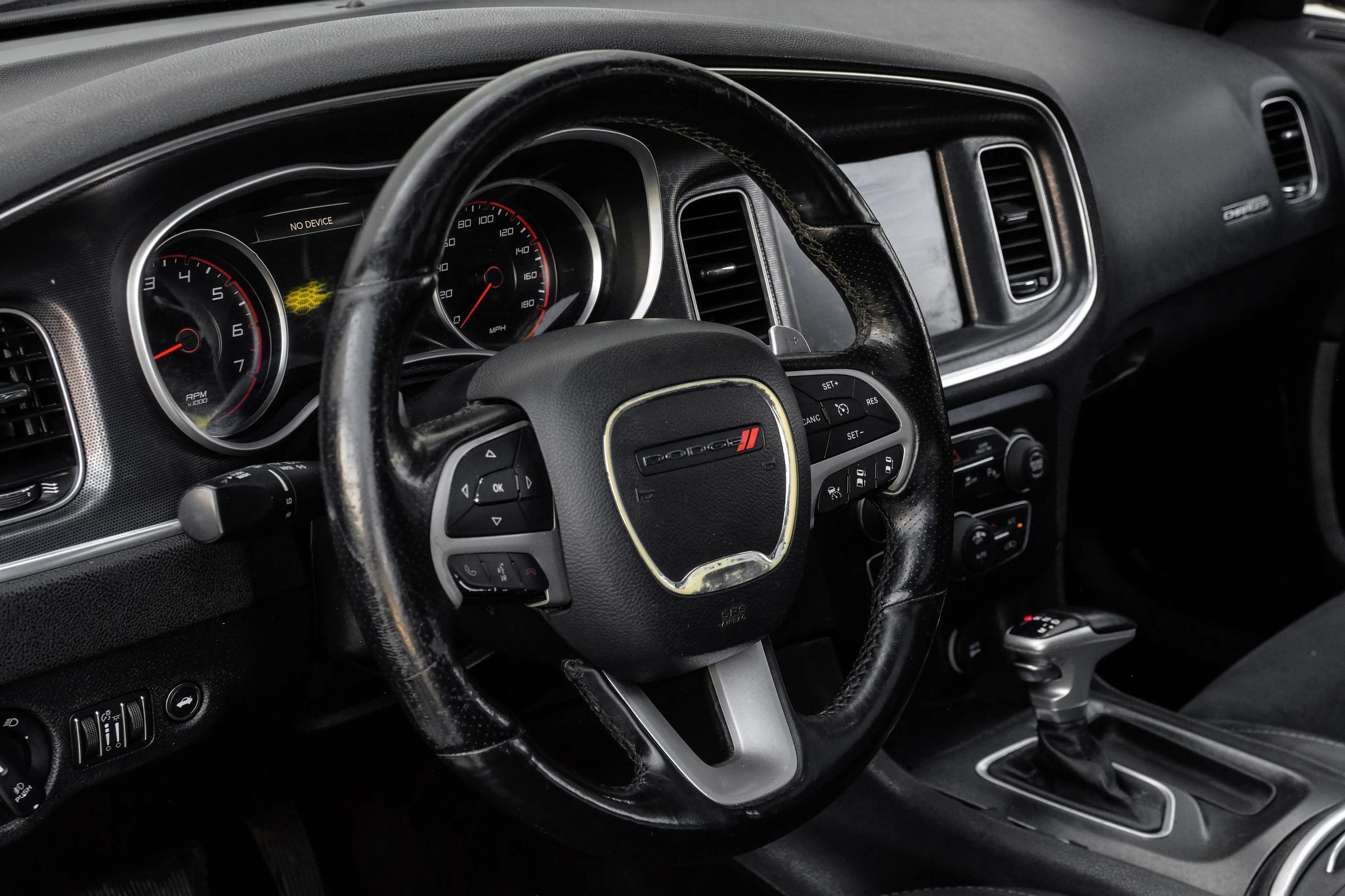 Used 2016 Dodge Charger R/T Scat Pack w/ Technology Group RWD image 20