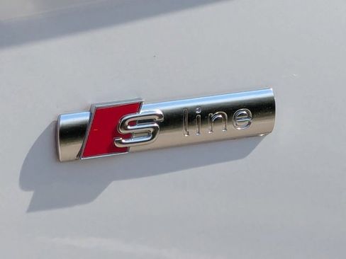 Used 2023 Audi Q5 2.0T Prestige AWD/4WD image 21
