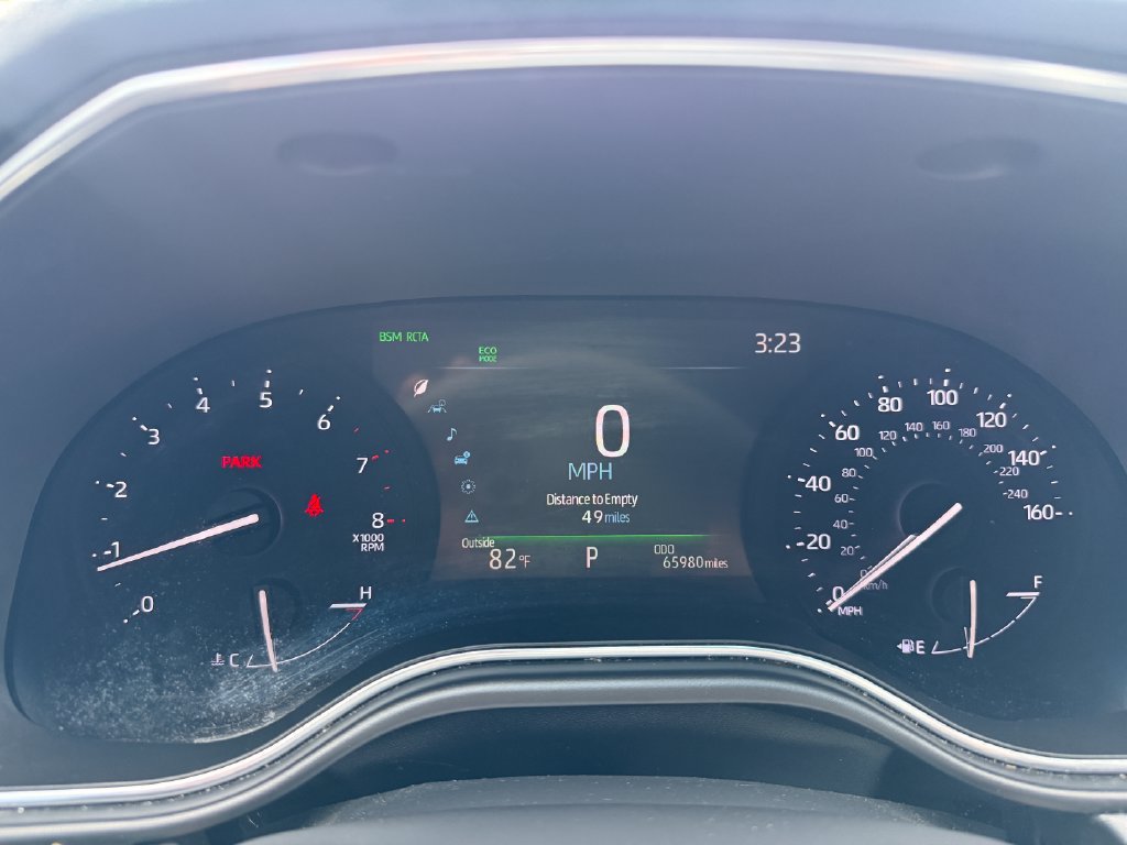 Used 2022 Toyota Avalon XLE FWD image 10