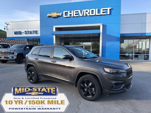 Used 2019 Jeep Cherokee Latitude Plus image 1